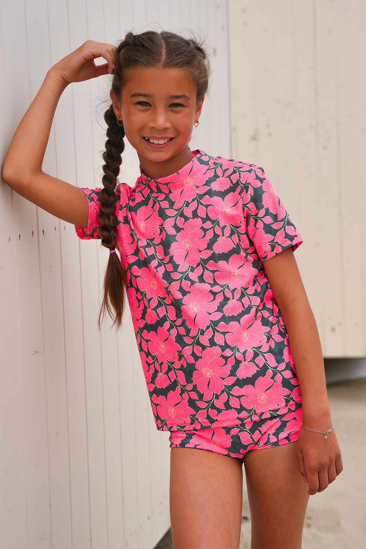 Protect yourself UV t-shirt Flower jungle